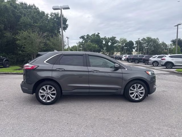 2019 Magnetic Metallic Ford Edge Titanium FWD SUV