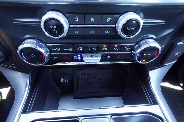 2024 Antimatter Blue Metallic Ford F-150 Lariat 4X4 Truck