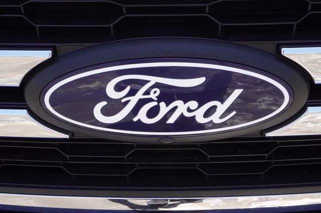 2024 Antimatter Blue Metallic Ford F-150 Lariat 4X4 Truck