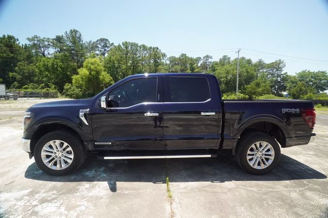 2024 Antimatter Blue Metallic Ford F-150 Lariat 4X4 Truck