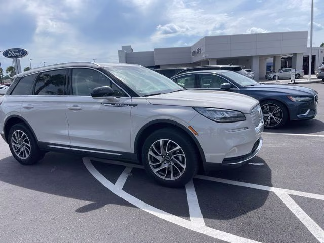 2022 Pearl Metallic Lincoln Corsair Standard FWD SUV