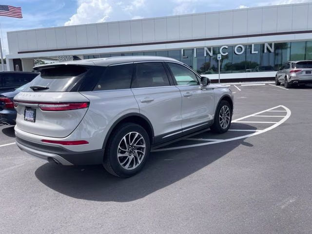 2022 Pearl Metallic Lincoln Corsair Standard FWD SUV