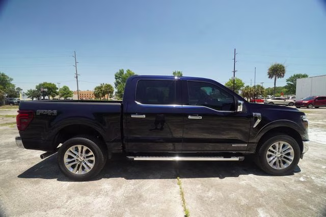 2024 Antimatter Blue Metallic Ford F-150 Lariat 4X4 Truck
