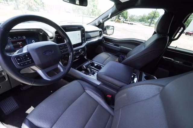 2024 Antimatter Blue Metallic Ford F-150 Lariat 4X4 Truck