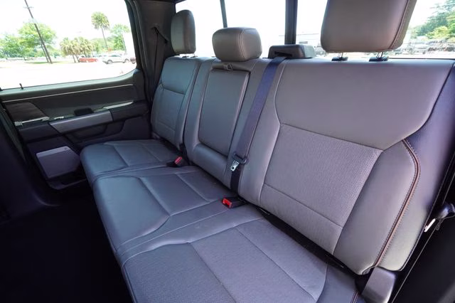 2024 Antimatter Blue Metallic Ford F-150 Lariat 4X4 Truck