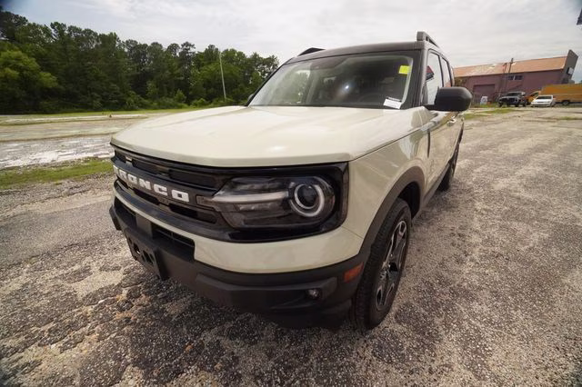 2024 Desert Sand Ford Bronco Sport Outer Banks 4X4 SUV