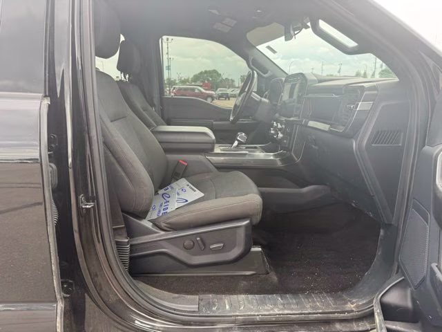 2022 Black Ford F-150 XLT 4X4 Truck