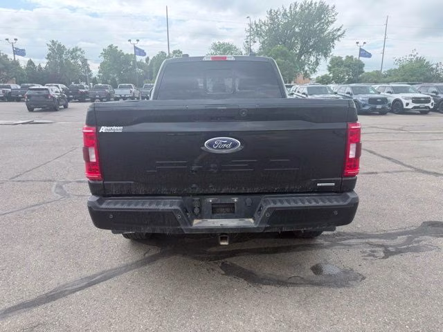 2022 Black Ford F-150 XLT 4X4 Truck