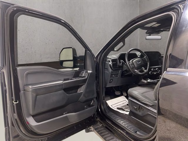 2022 Agate Black Metallic Ford F-150 XLT 4X4 Truck