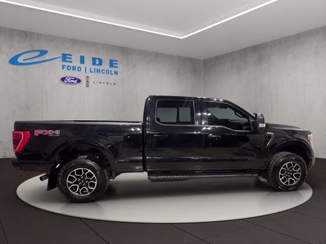 2022 Agate Black Metallic Ford F-150 XLT 4X4 Truck