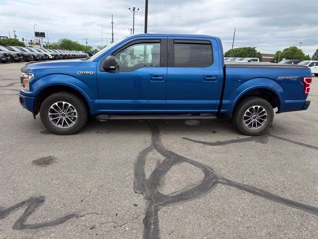 2018 Lightning Blue Ford F-150 XLT 4X4 Truck