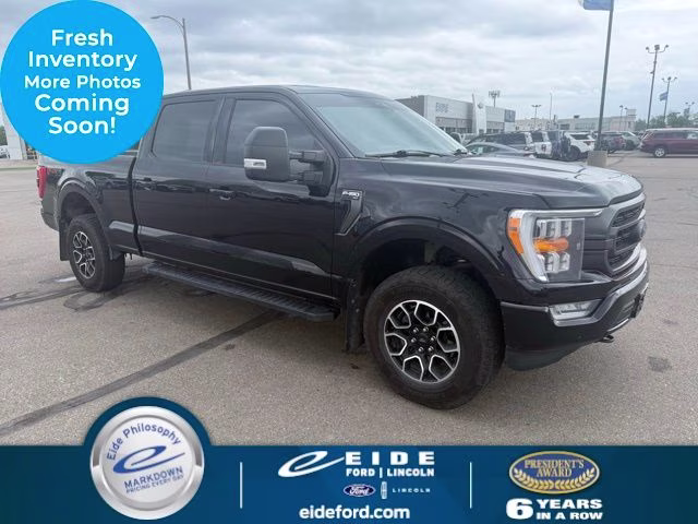 2022 Black Ford F-150 XLT 4X4 Truck