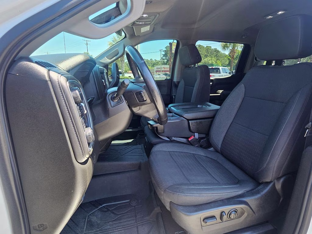 2022 Summit White Chevrolet Silverado 1500 LTD LT 4X4 Truck