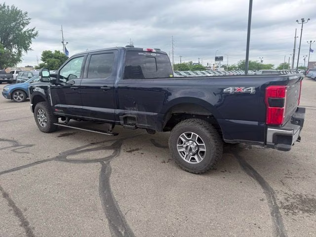 2023 Blue Metallic Ford Super Duty F-350 SRW Lariat 4X4 Truck