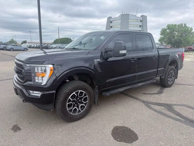 2022 Black Ford F-150 XLT 4X4 Truck