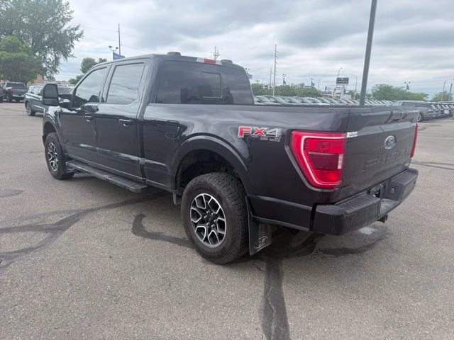 2022 Black Ford F-150 XLT 4X4 Truck