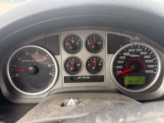 2005 Ford F-150 XLT 4X4 Truck