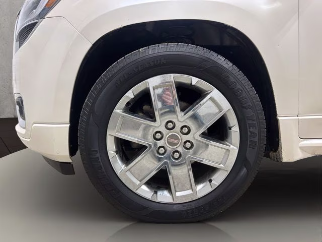 2013 White Diamond Tricoat GMC Acadia Denali AWD SUV