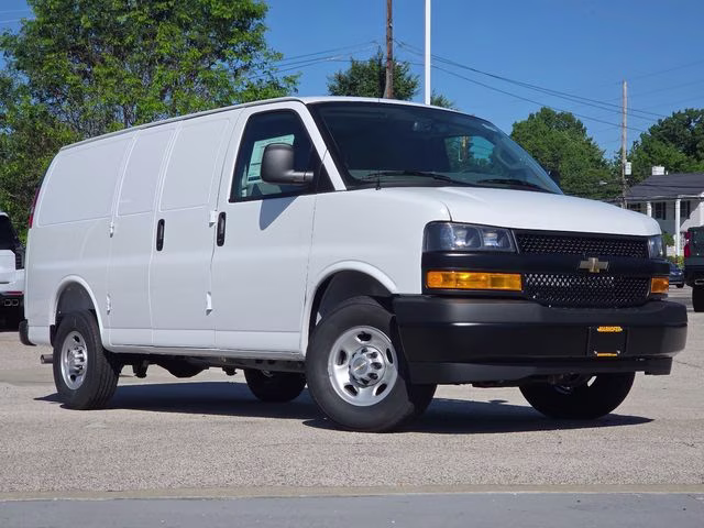 2026 Summit White Chevrolet Express 2500 Work Van RWD Van