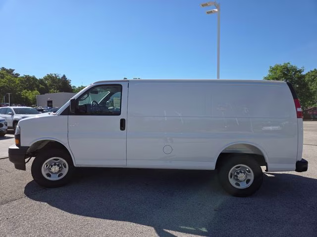 2026 Summit White Chevrolet Express 2500 Work Van RWD Van