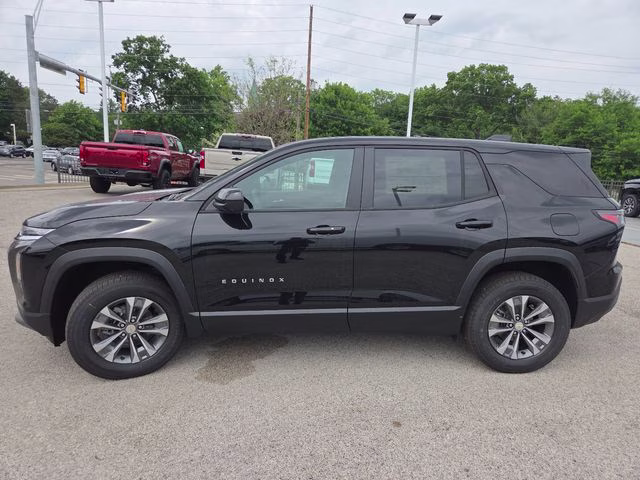 2026 Mosaic Black Metallic Chevrolet Equinox LT FWD SUV