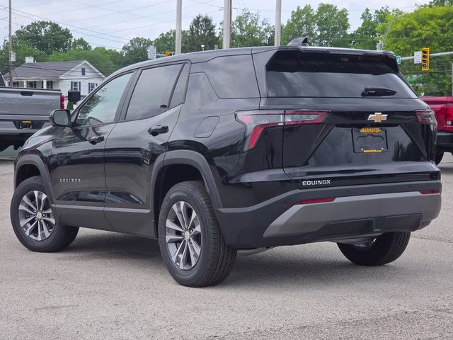 2026 Mosaic Black Metallic Chevrolet Equinox LT FWD SUV