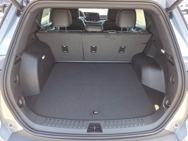 2026 Sterling Gray Metallic Chevrolet Equinox LT FWD SUV