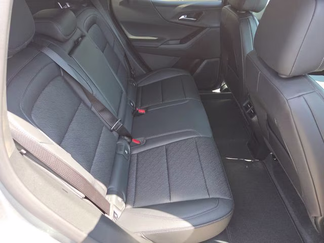 2026 Sterling Gray Metallic Chevrolet Equinox LT FWD SUV