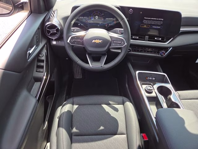 2026 Sterling Gray Metallic Chevrolet Equinox LT FWD SUV