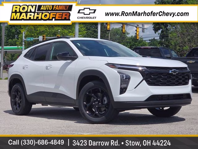 2026 Summit White Chevrolet Trax LT FWD SUV