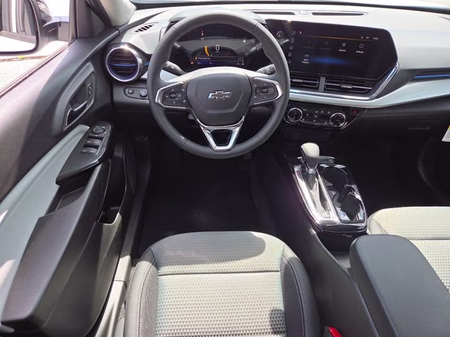 2026 Summit White Chevrolet Trax LT FWD SUV