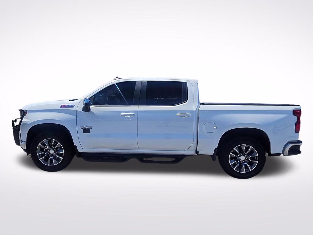 2022 Summit White Chevrolet Silverado 1500 LTD LT 4X4 Truck