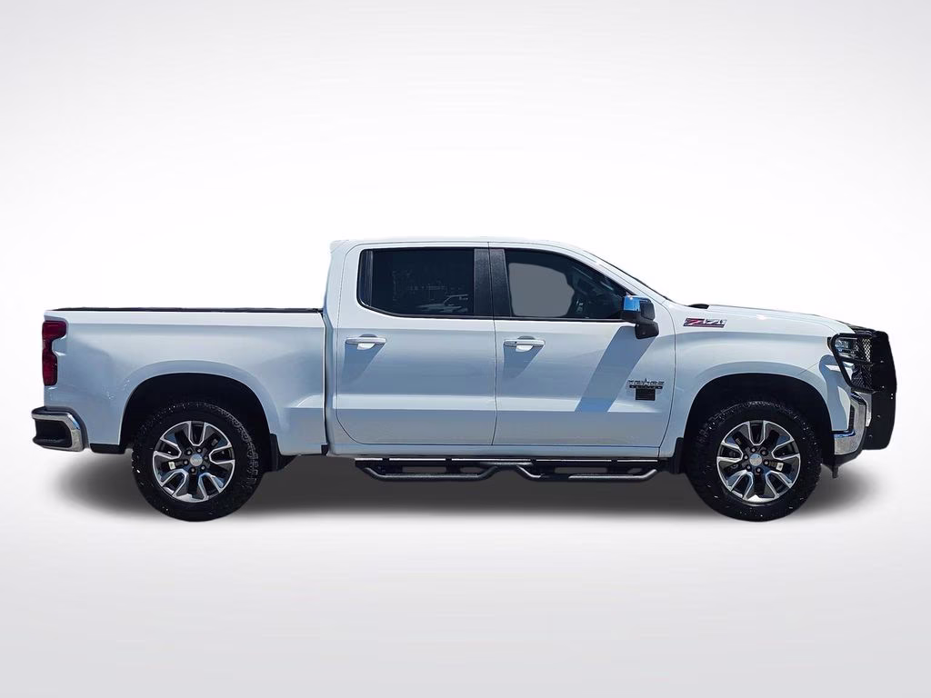 2022 Summit White Chevrolet Silverado 1500 LTD LT 4X4 Truck
