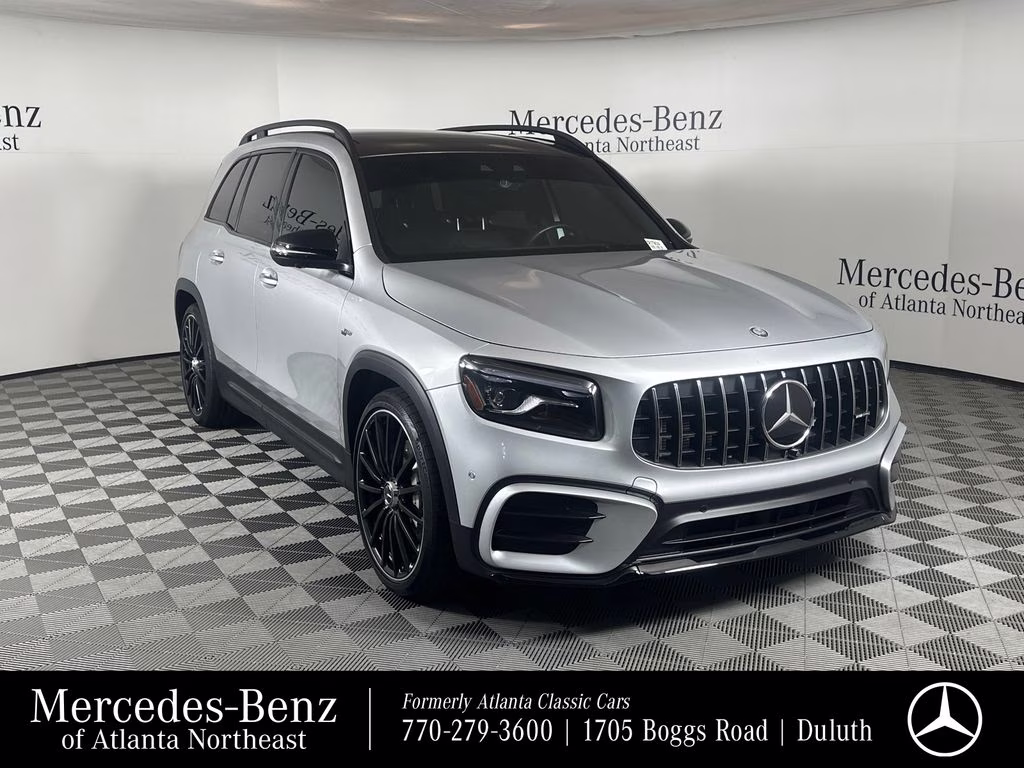 2024 Iridium Silver Metallic Mercedes-Benz GLB GLB 35 AMG AWD SUV