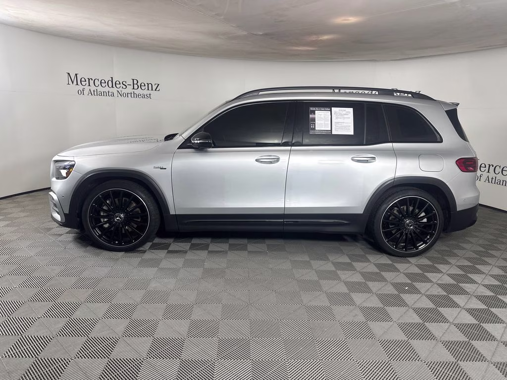 2024 Iridium Silver Metallic Mercedes-Benz GLB GLB 35 AMG AWD SUV