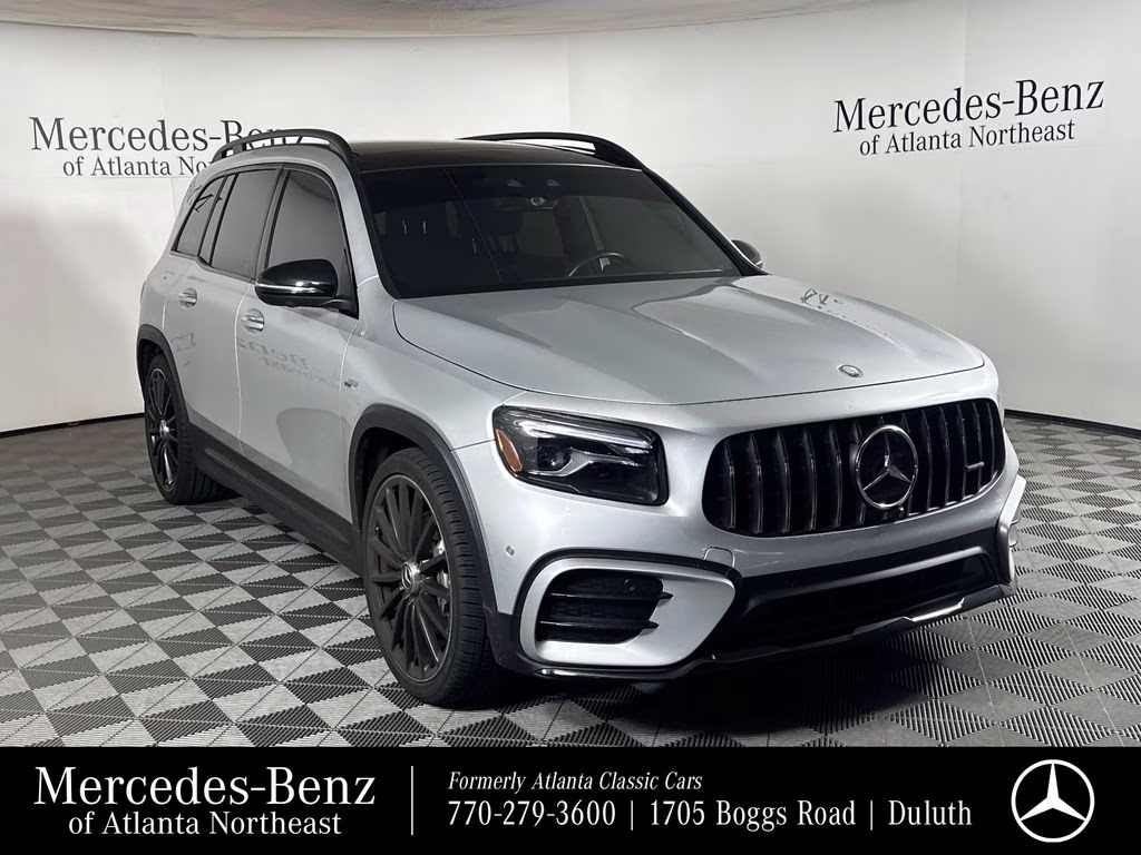 2024 Mercedes-Benz GLB GLB 35 AMG 4MATIC's photo