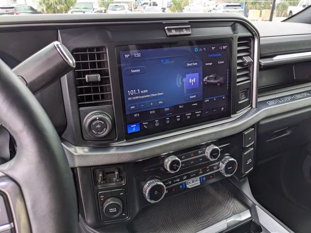 2025 Avalanche Ford Super Duty F-450 DRW Platinum 4X4 Truck