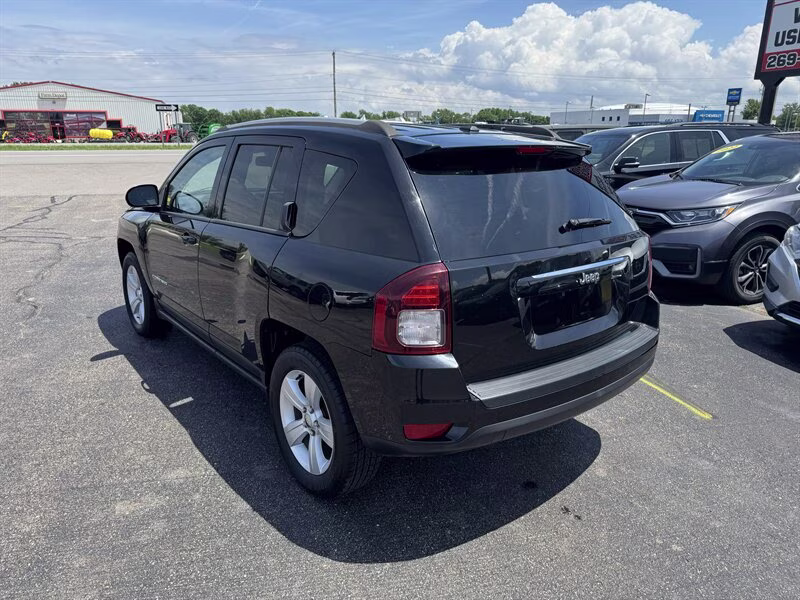 2016 Black Clear Coat Jeep Compass Sport FWD SUV