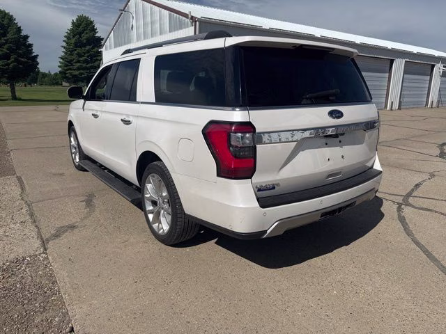 2018 White Platinum Clearcoat Metallic Ford Expedition Max Limited 4X4 SUV