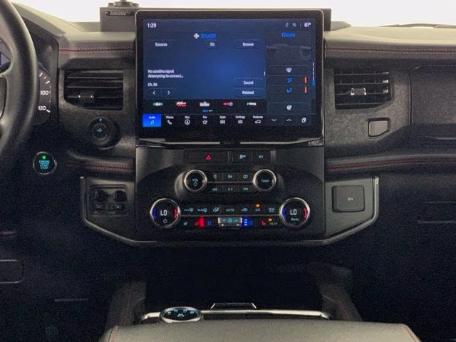2022 Star White Metallic Tri-Coat Ford Expedition Max Limited 4X4 SUV