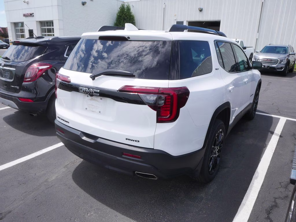 2023 Summit White GMC Acadia SLT AWD SUV