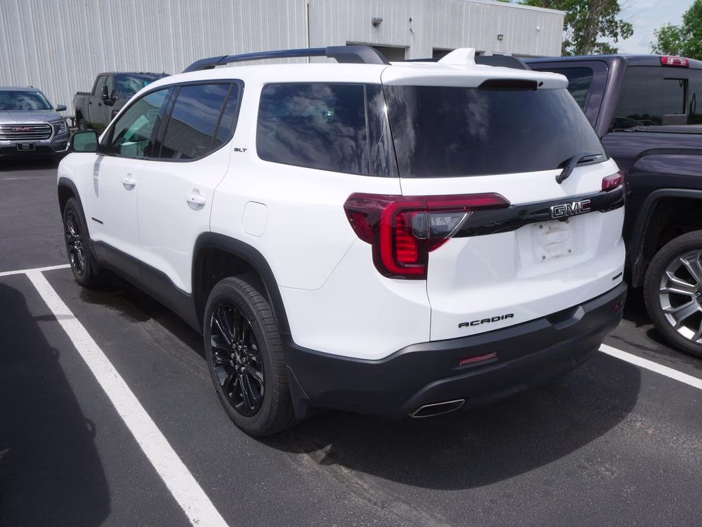 2023 Summit White GMC Acadia SLT AWD SUV