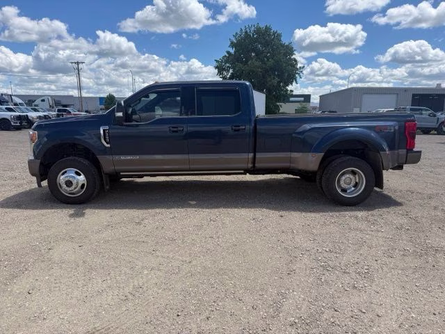2019 Blue Jeans Metallic Ford Super Duty F-350 DRW King Ranch 4X4 Truck