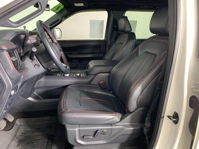 2022 Star White Metallic Tri-Coat Ford Expedition Max Limited 4X4 SUV
