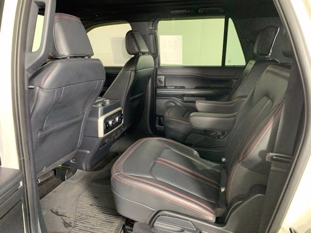 2022 Star White Metallic Tri-Coat Ford Expedition Max Limited 4X4 SUV