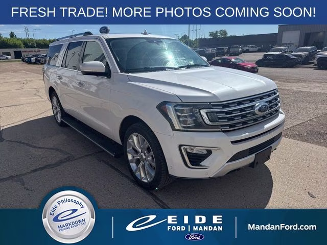 2018 White Platinum Clearcoat Metallic Ford Expedition Max Limited 4X4 SUV
