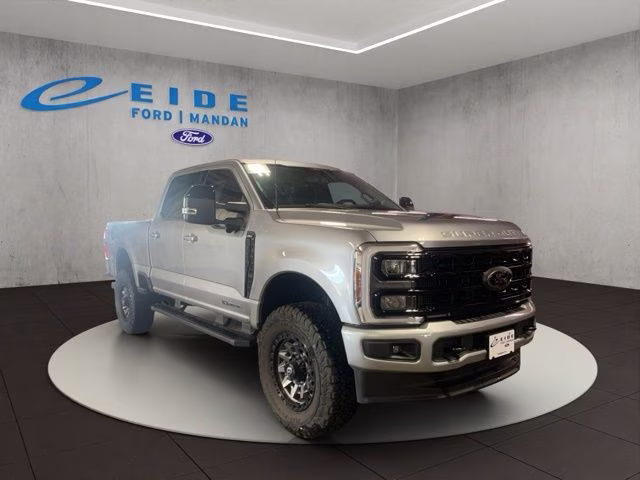2024 Ford F-350 Lariat 4x4 Crew Cab 6-3/4' Box SRW's photo