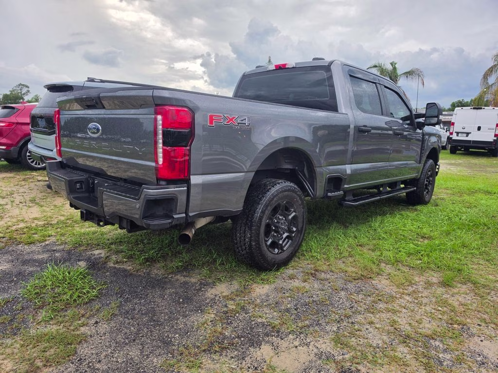 2025 Gray Metallic Ford Super Duty F-250 SRW XL 4X4 Truck