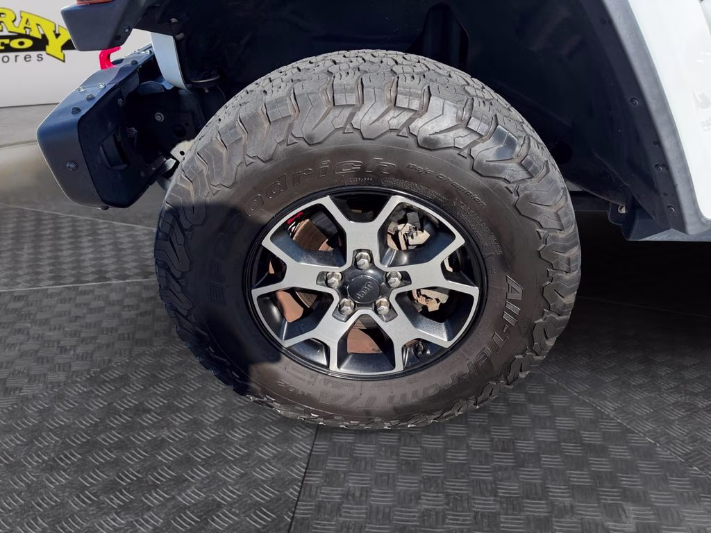 2020 Bright White Clearcoat Jeep Wrangler Unlimited Rubicon 4X4 SUV