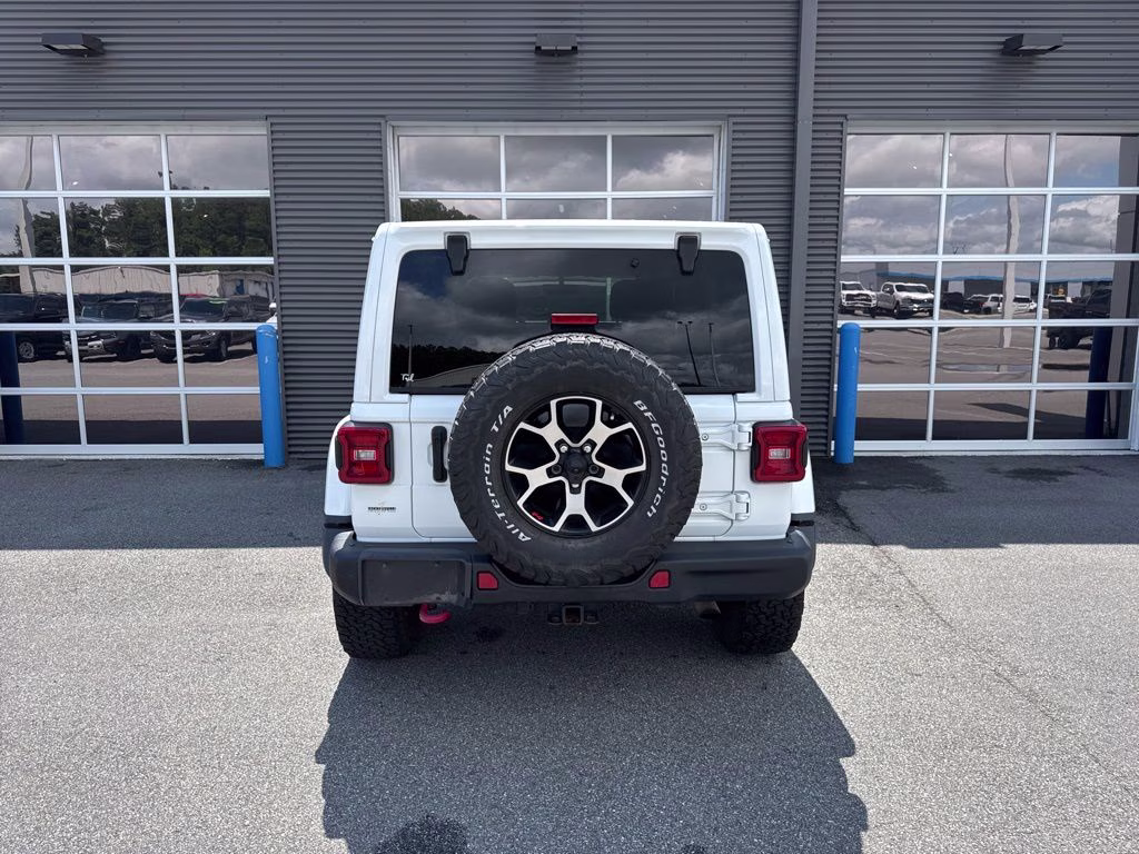 2020 Bright White Clearcoat Jeep Wrangler Unlimited Rubicon 4X4 SUV